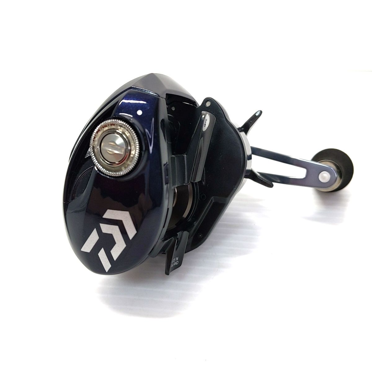 中古品】ダイワ 23ソルティスト TW PE SPECIAL BF TW 8.1L〇YR-52323〇 