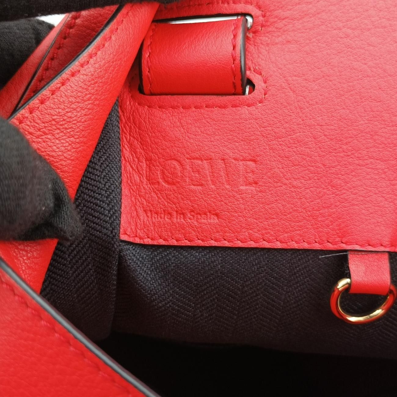 ミディアムレッドレザー471612