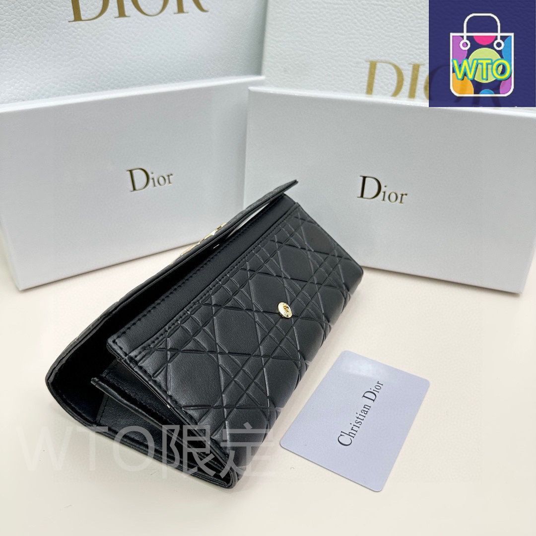 Dior 財布 箱付き 箱付き】美品Dior ディオール 財布 - メルカリ