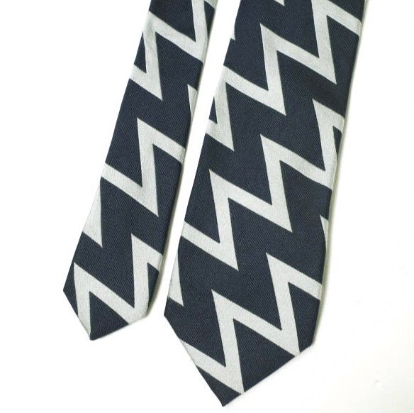 ジョンコンフォート John Comfort 2024 ネクタイ ジグザグ新品