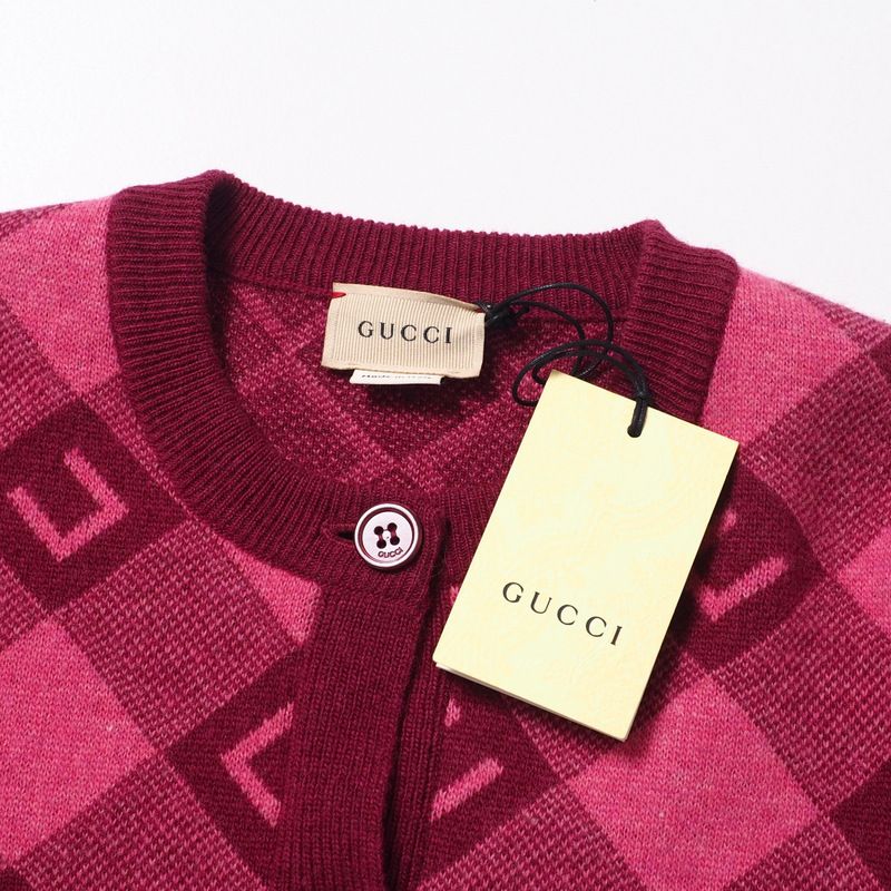 未使用品 GUCCI グッチ カーディガン【古着】【中古】【送料無料  
