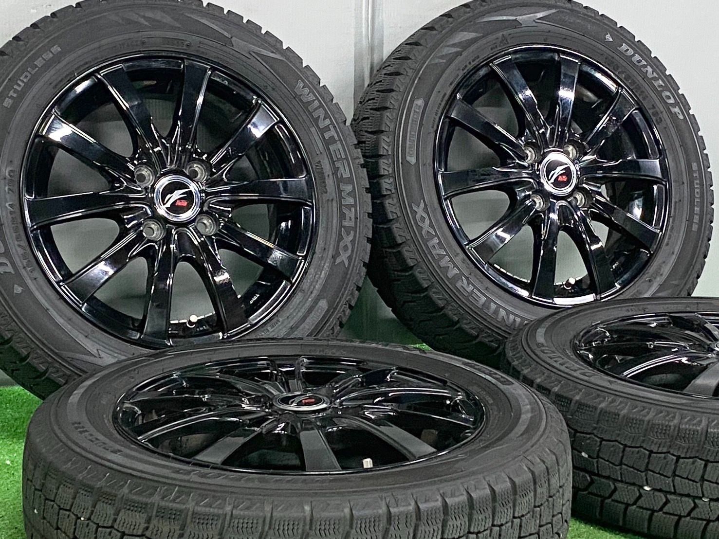 バリ溝スタッドレス Fang 14in 4.5J 45 PCD100 ウィンターマックス WM02 165 65R14 TANK パッソ ルーミー ソリオ ブーン