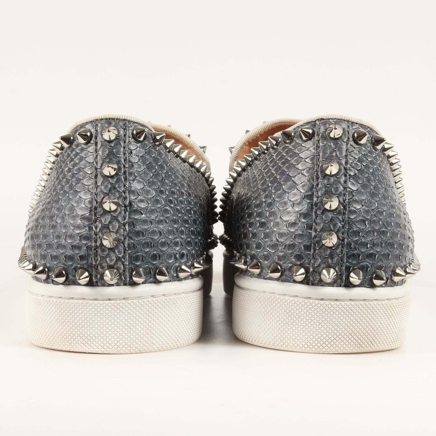 Christian Louboutin クリスチャンルブタン スニーカー サイズ