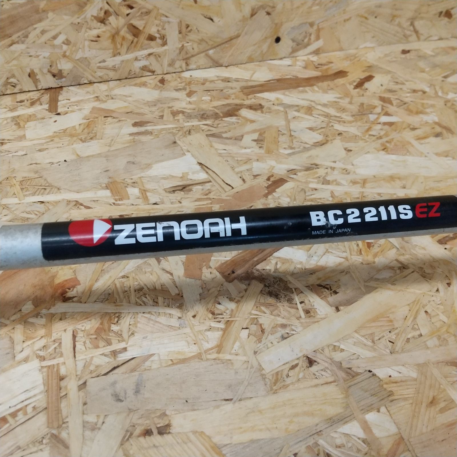 中古草刈機 刈払い機 ゼノア BC2211SEZ 実働品 ZENOAH 2個口発送 - メルカリ