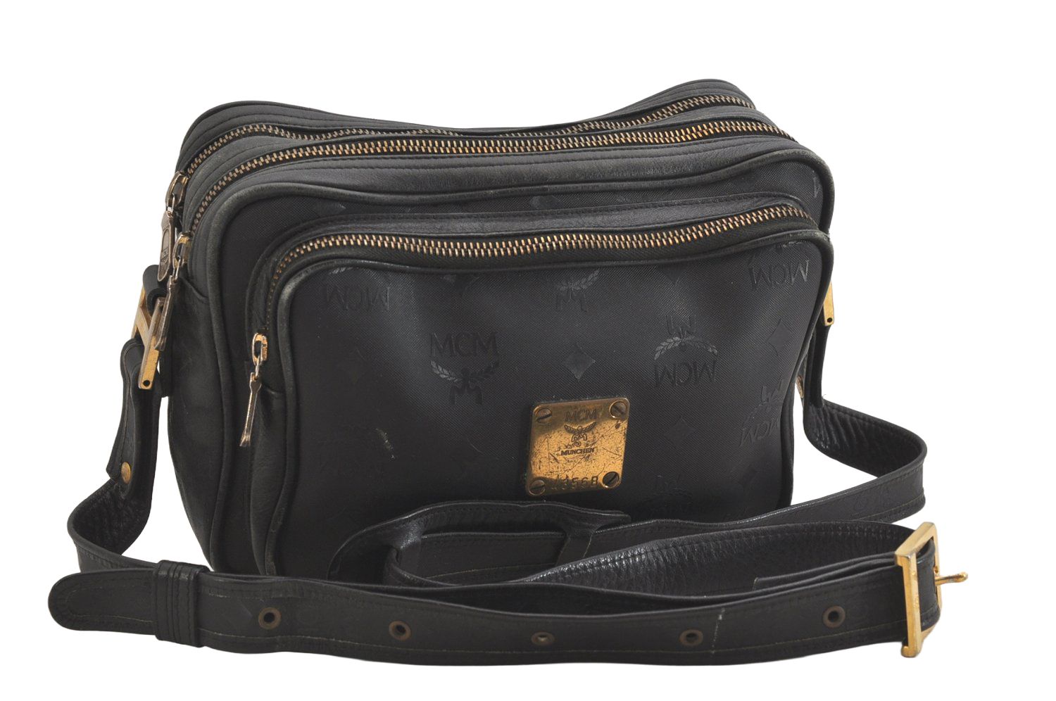 MCM ブラック レザー ショルダーバッグ MCM ブラックレザー ショルダーバッグ MCM レザーショルダーバッグ