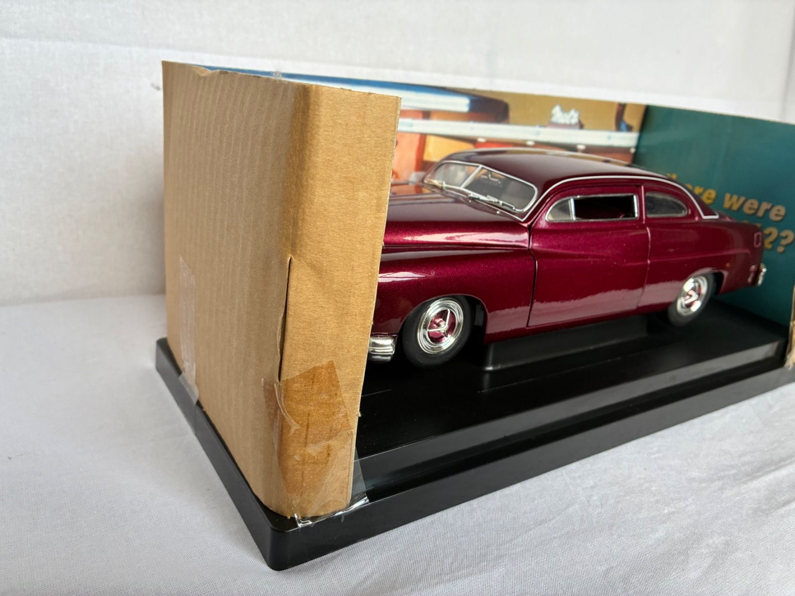 マーキュリークーペ'51 アーテル 1/18 アメリカングラフティ劇中車