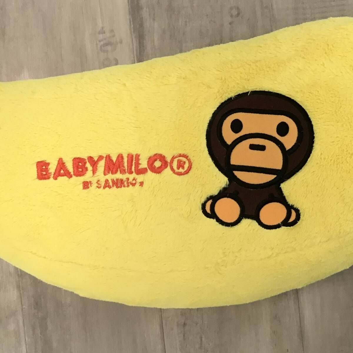 マイロ クッション a bathing ape bape baby milo cushion