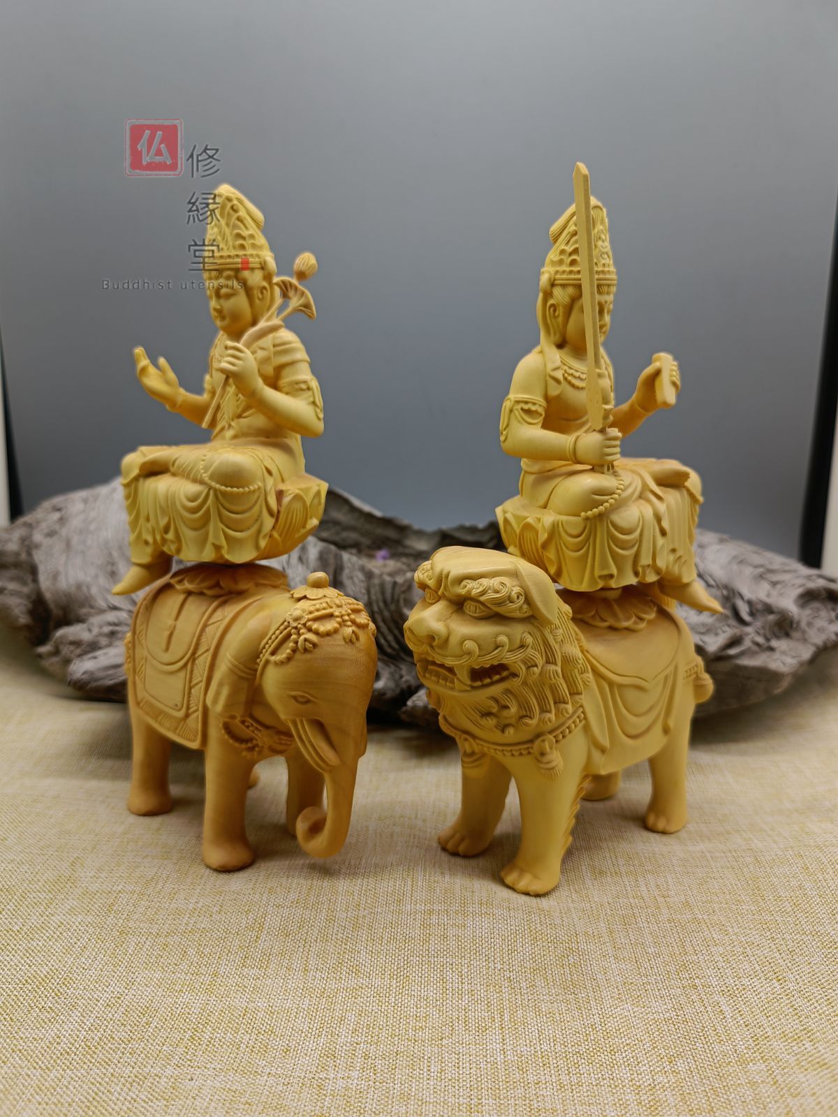 修縁堂】木彫り 仏像 文殊菩薩 普賢菩薩座像一式 彫刻 仏教工芸品 柘植 
