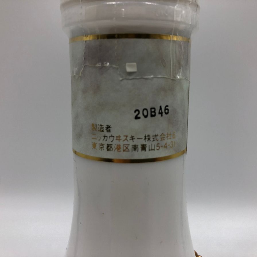東京都限定】ニッカ 鶴 陶器ボトル 700ml 未開栓 - メルカリ
