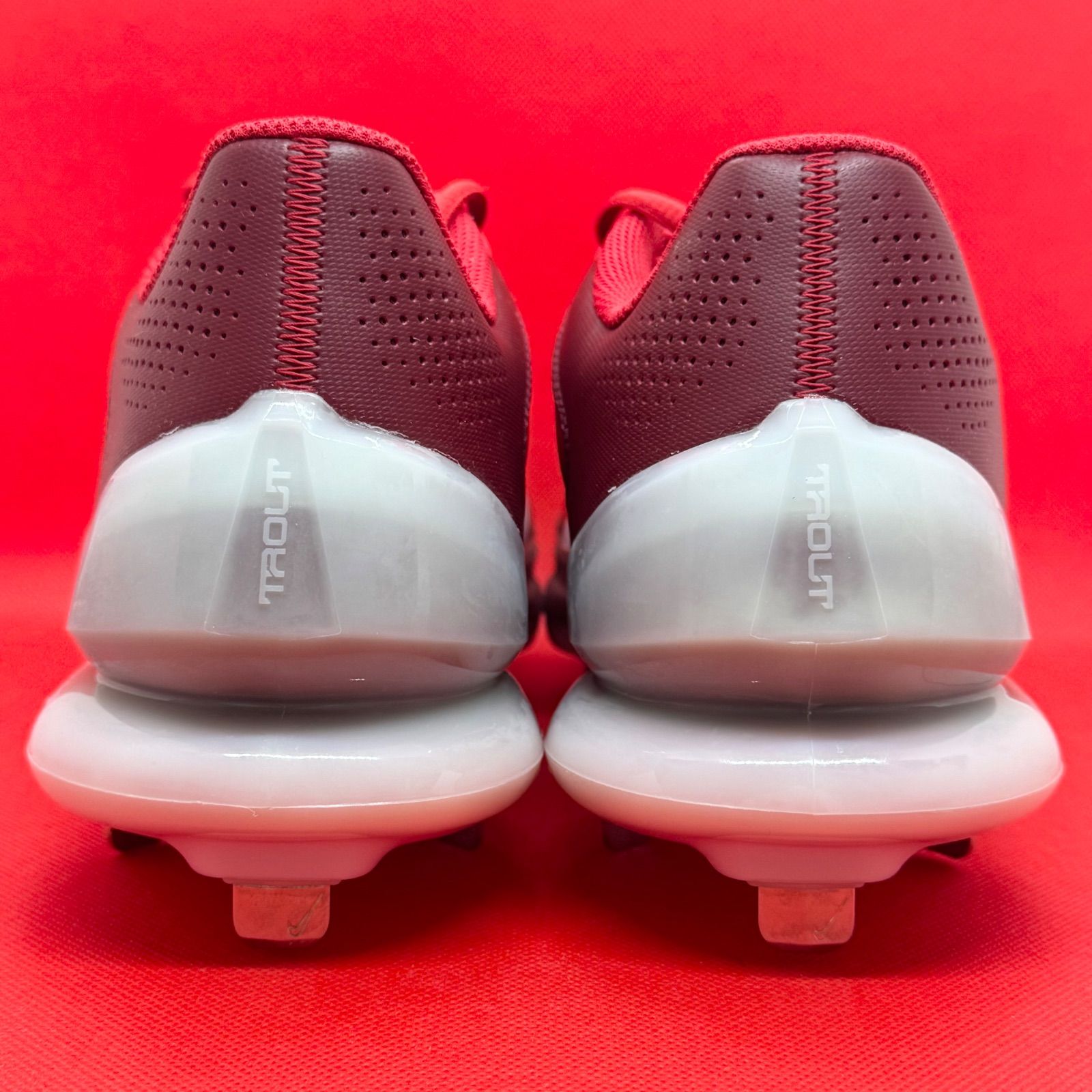 【即発送】NIKE／フォースズームトラウト8プロ／野球スパイク／27cm／レッド ナイキ 野球スパイク フォースズームトラウト8プロ レッド 新品