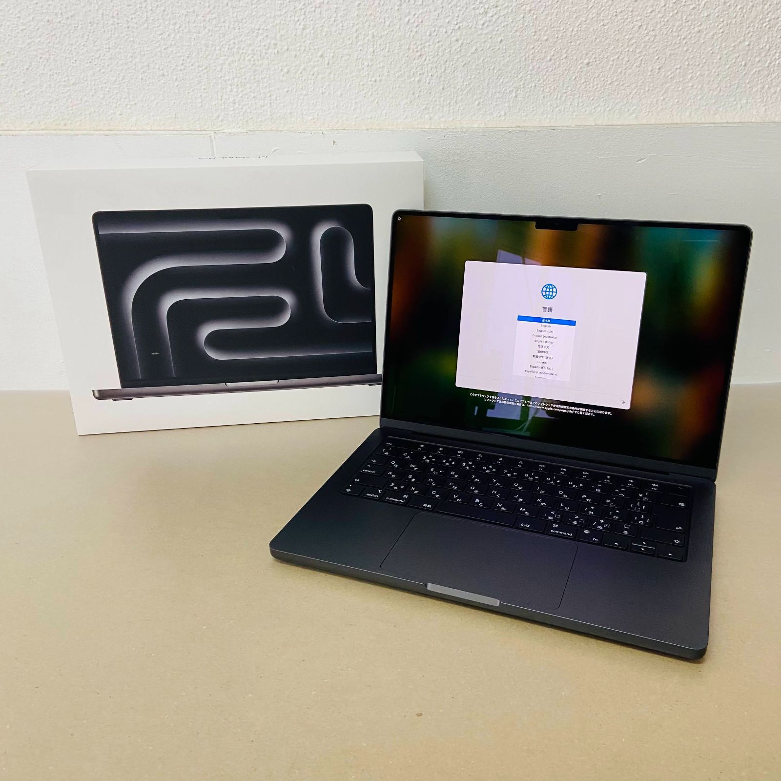 【超美品】 MacBook Pro 14インチ M3 / バッテリー100% 初期化済み 美品 バッテリー最大容量100％ MacBook Pro 14-inch