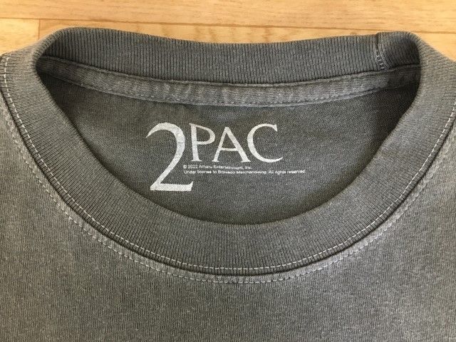 【中古】22SS Insonnia Projects ｲﾝｿﾆｱﾌﾟﾛｼﾞｪｸﾄ Tｼｬﾂ 半袖 ﾌﾟﾘﾝﾄ 2PAC ﾗｯﾊﾟｰ ｸﾞﾚｰ系 タグなし 33852921