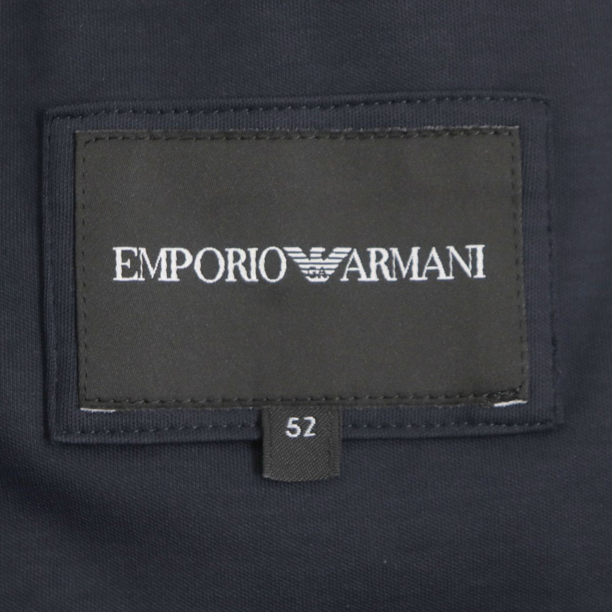 極美品▽2019年製 黒タグ エンポリオアルマーニ ロゴ入りボタン