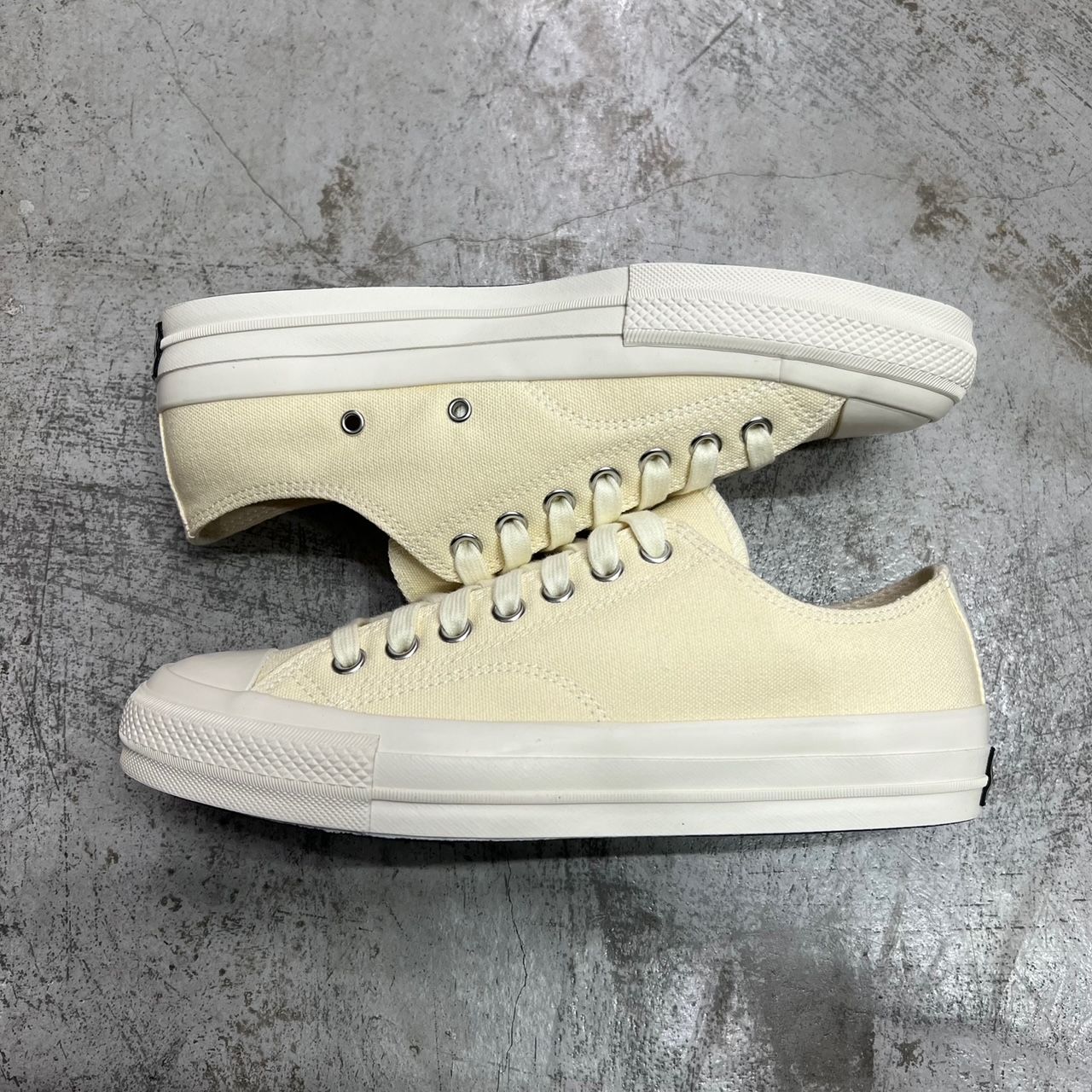 新品 CONVERSE ADDICT CHUCK TAYLOR 1AD250 新品 CONVERSE ADDICT CHUCK TAYLOR 1AD250