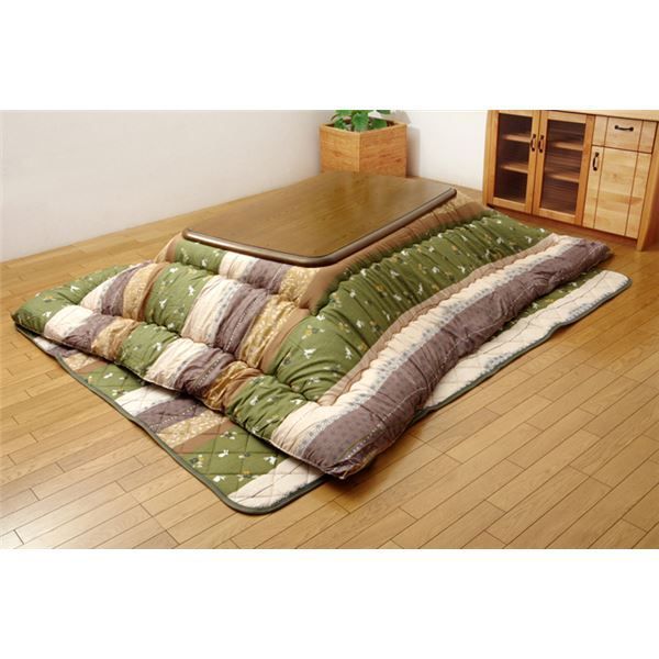 和柄 こたつ布団/敷布団セット 【うさぎ柄 正方形 グリーン 約205×205cm】 ピーチスキン 起毛 掛敷セット 〔リビング〕【代引NG】