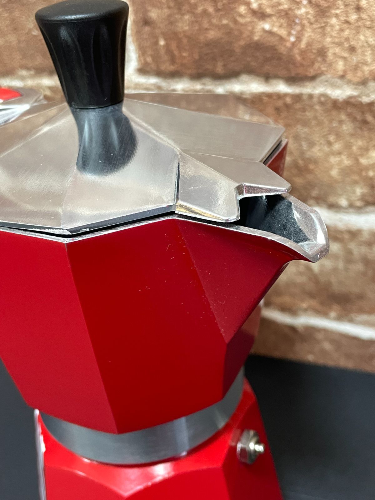 Supreme Bialetti Moka Express ビアレッティ モカ Supreme X Bialetti Moka Express Coffee Maker Ss19 for sale