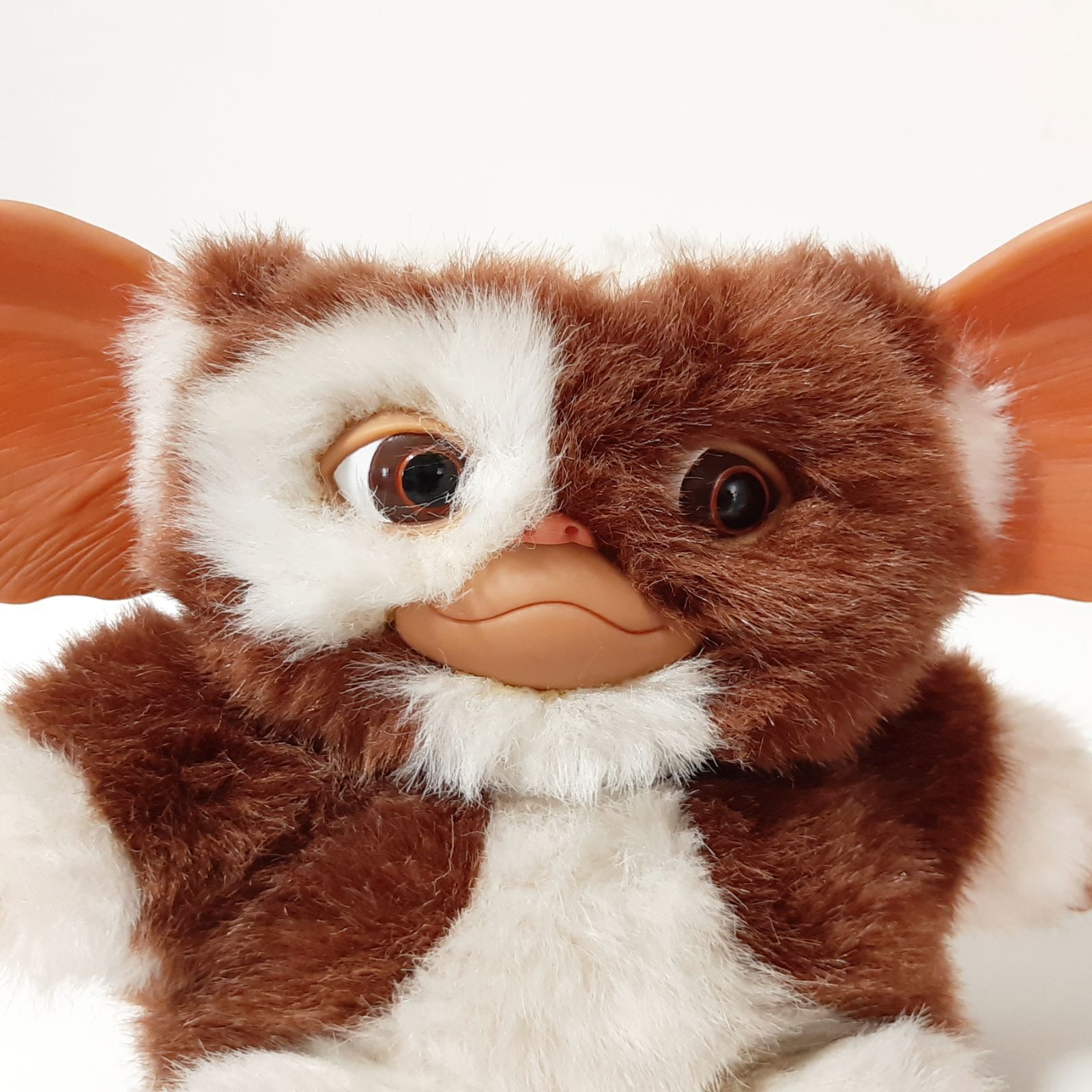 新品】NECAネカ グレムリン プラッシュドール ギズモ15cm GREMLINS/グレムリン・NECA/ネカ「DANCING GIZMO・PLUSH DOLL