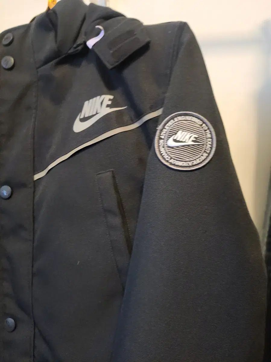 【雷市場（ポンジャン）商品韓国直送】 Nike(ナイキ） ダウンジャケット 90