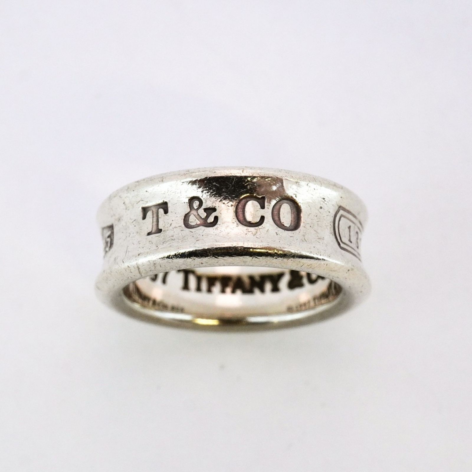 Tiffany & Co. シルバーリング　8号　レディース　指輪 ティファニー(Tiffany) ティファニー リング ナローリング