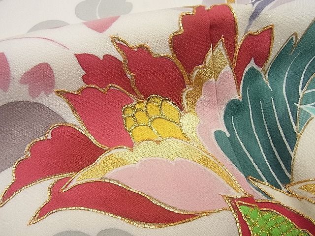 平和屋本店●極上　創業460年・千總　振袖・長襦袢セット　駒刺繍　更紗花唐草文　金彩　半衿刺繍　逸品4s316 楽天市場】平和屋本店○極上 創業460年・千總 振袖・長襦袢セット 駒