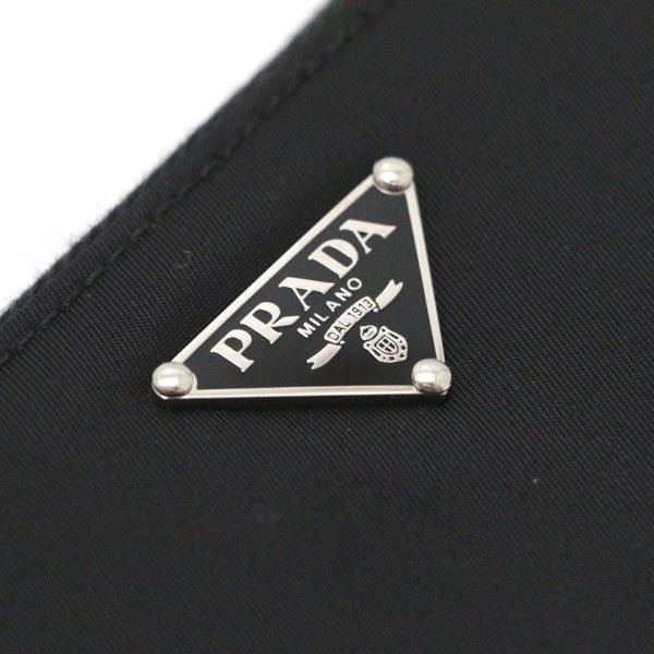 美品 プラダ PRADA 三角ロゴ ラウンドファスナー 長財布 美品 プラダ PRADA 三角ロゴ ラウンドファスナー 長財布