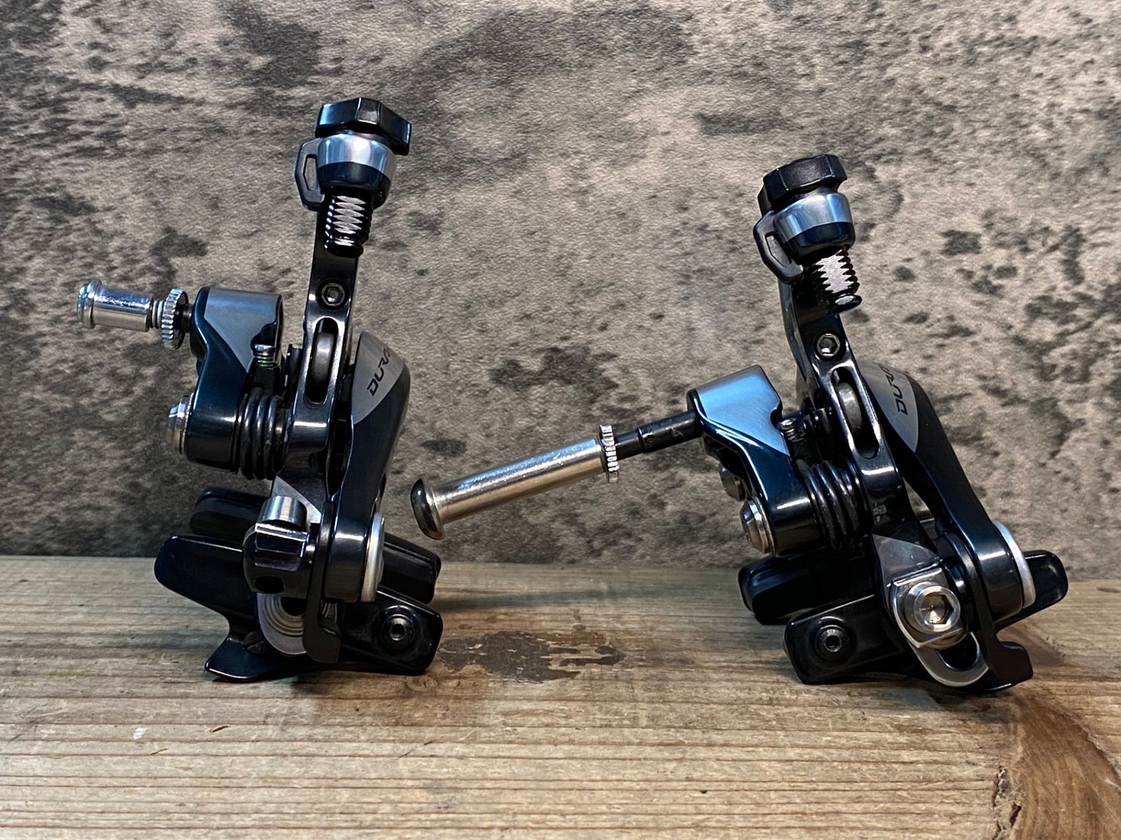 JH063 シマノ SHIMANO デュラエース DURA-ACE BR-9000