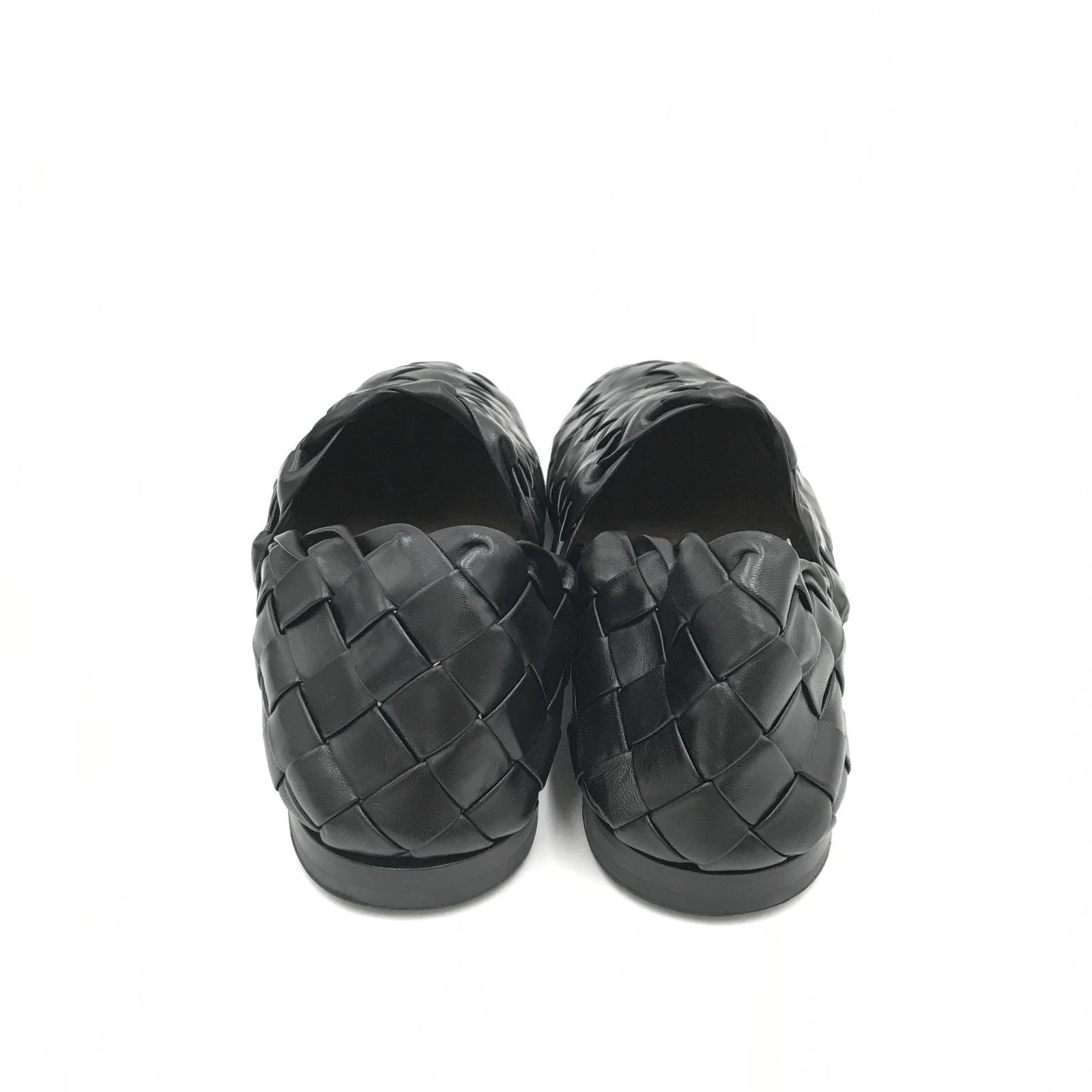 BOTTEGA VENETA ボッテガ イントレチャート スリッポン ブラック