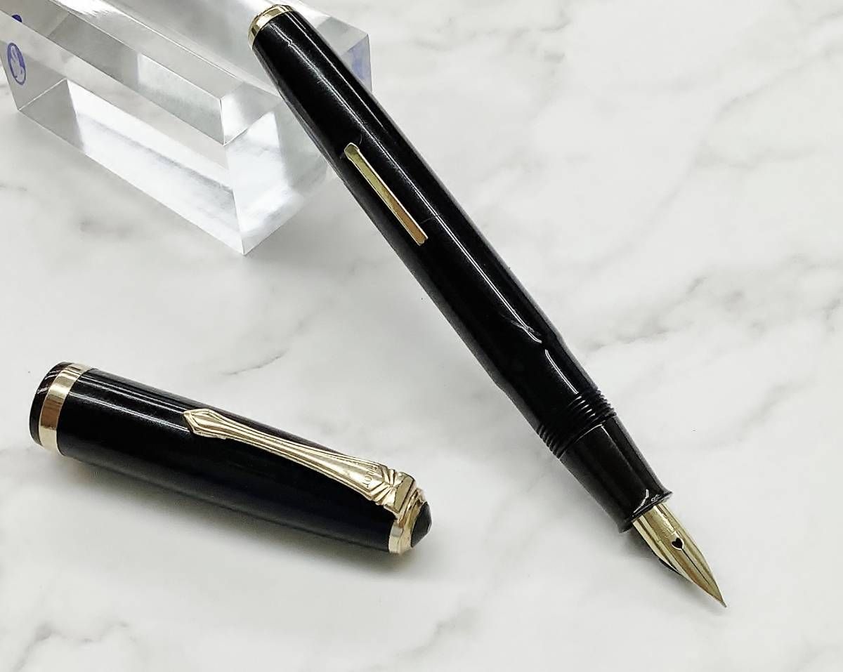 ヴィンテージ　PILOT　パイロット　万年筆　レバーフィラー式　戦中戦後　14K 希少】 パイロット 万年筆 PILOT レバーフィラー式 ペン先14K