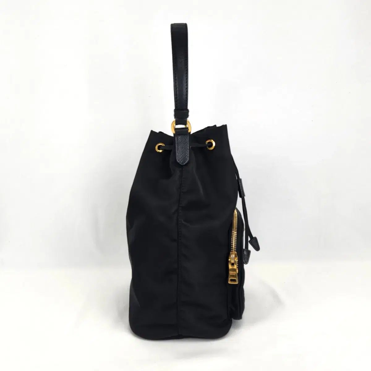 PRADA プラダ