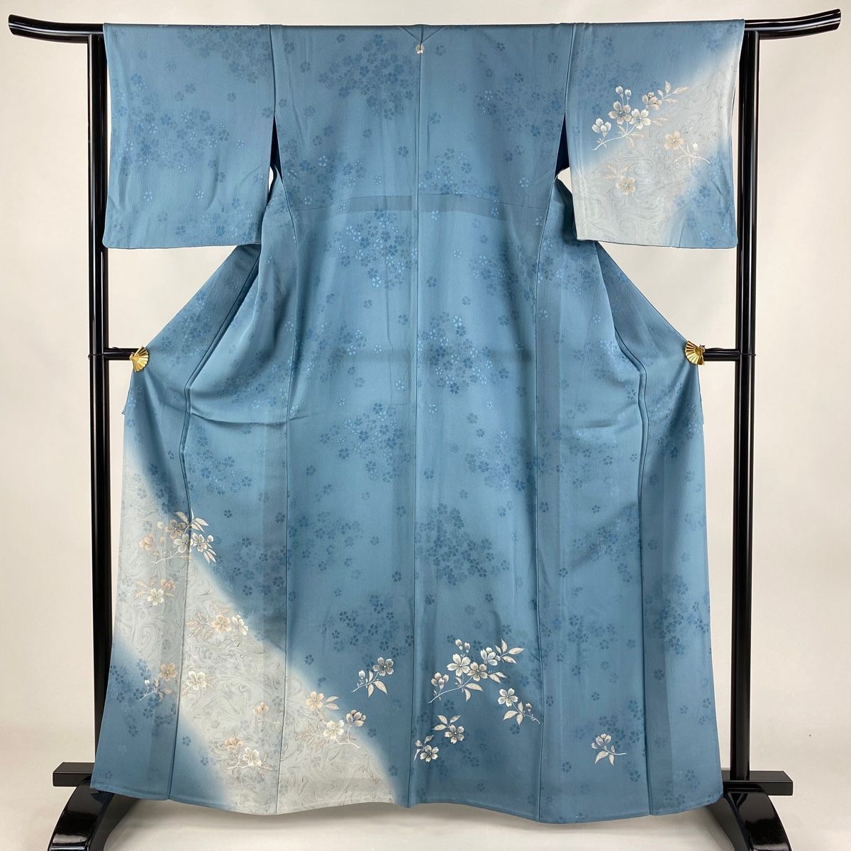 付下げ 身丈163cm 裄丈64cm M 単衣 桜 墨流し 青灰色 正絹 名品 一つ紋