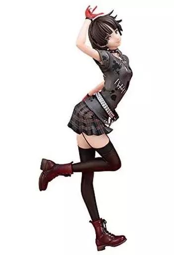 【新品未開封】ペルソナ5 ダンシング・スターナイト 新島真 1/7 フィギュア 中古】フィギュア 新島真 「ペルソナ5 ダンシング・スターナイト」 1/7