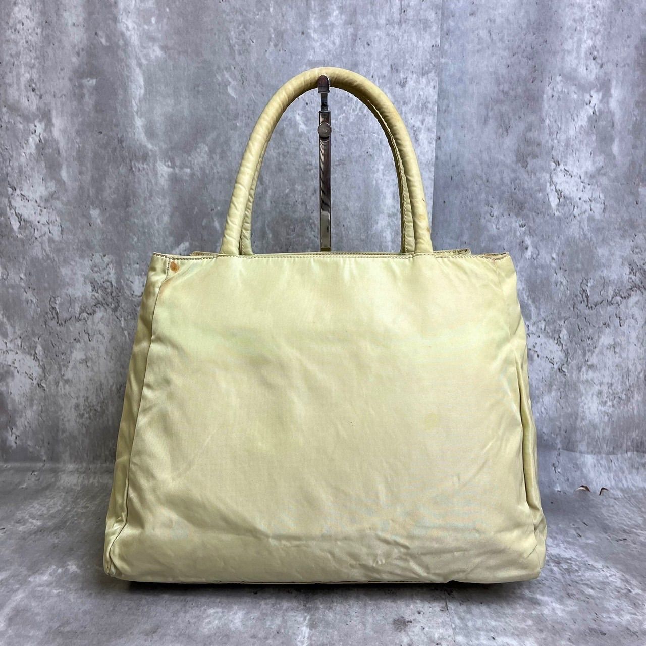 ✨良品✨ PRADA プラダ ハンドバッグ トートバッグ 三角ロゴ ✨良品✨ PRADA プラダ ハンドバッグ トートバッグ 三角ロゴ