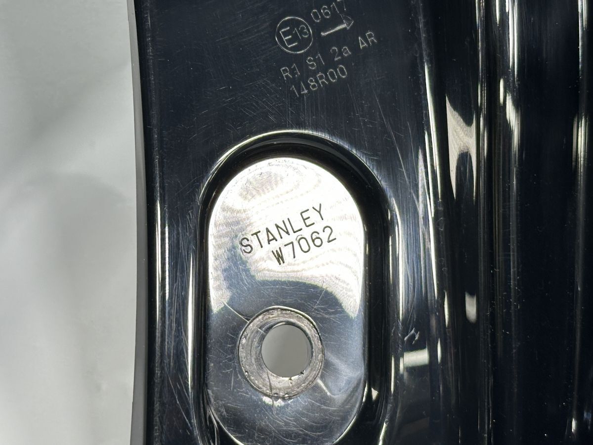 破損キズなし 低走行 スイフト ZCDDS ZCEDS ZDDDS ZDEDS 純正 右テールランプ Assy テールライト LED 35603-69T00 W7062 管理31487 FFCRYSTALESIA_COM