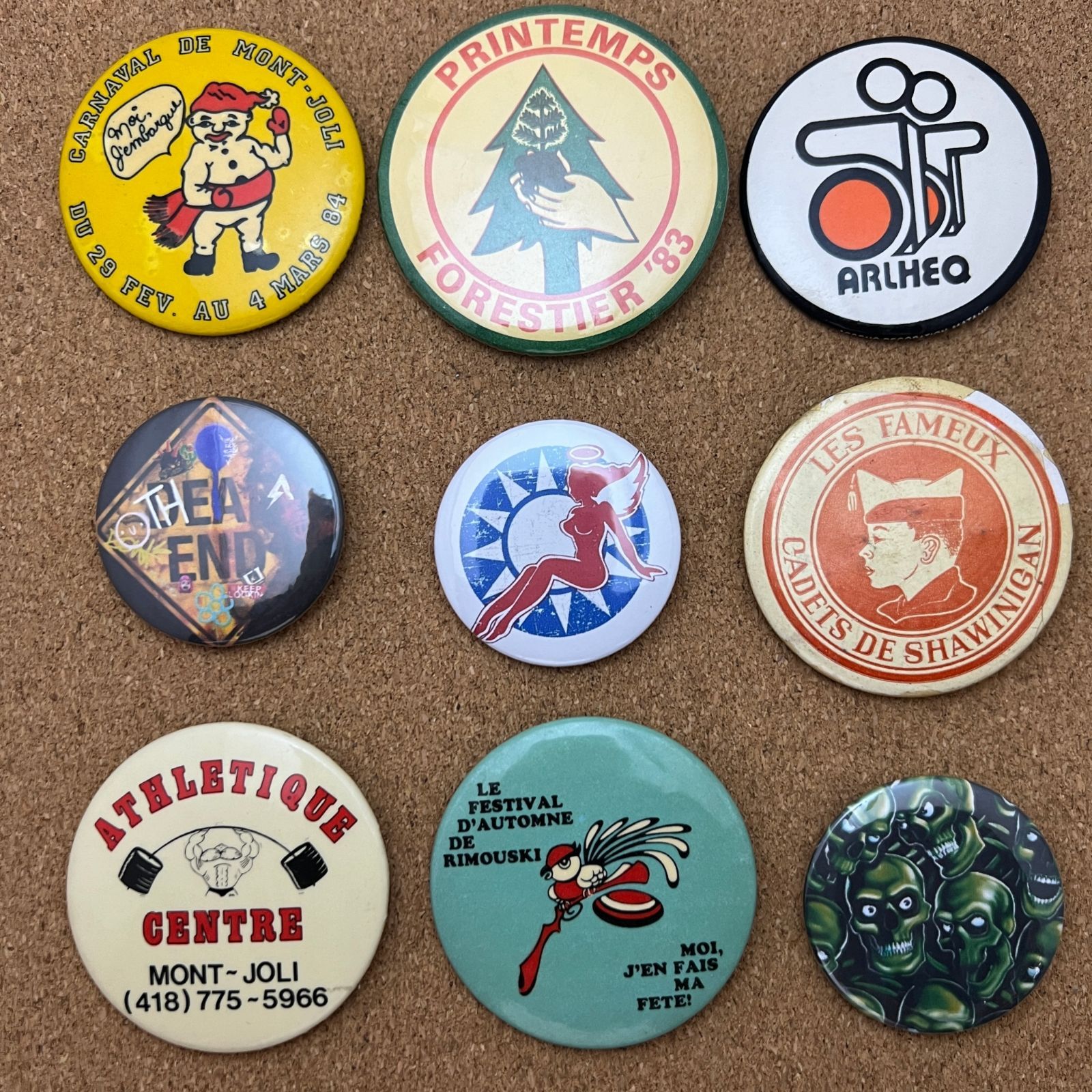 缶バッジ ピンナップガール ガイコツ ビンテージ アンティーク 50s