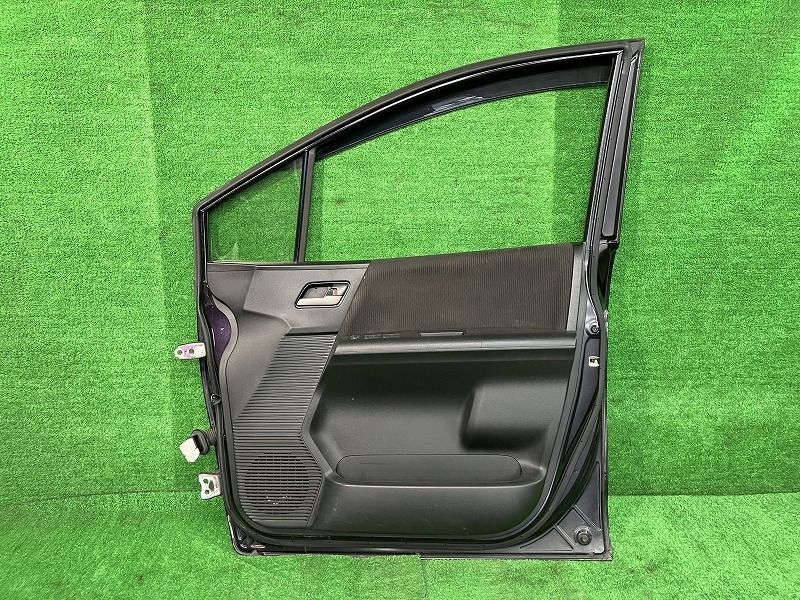 フリード GB4 右フロントドア G ジャストセレクション 4WD 7人 アサヒ  