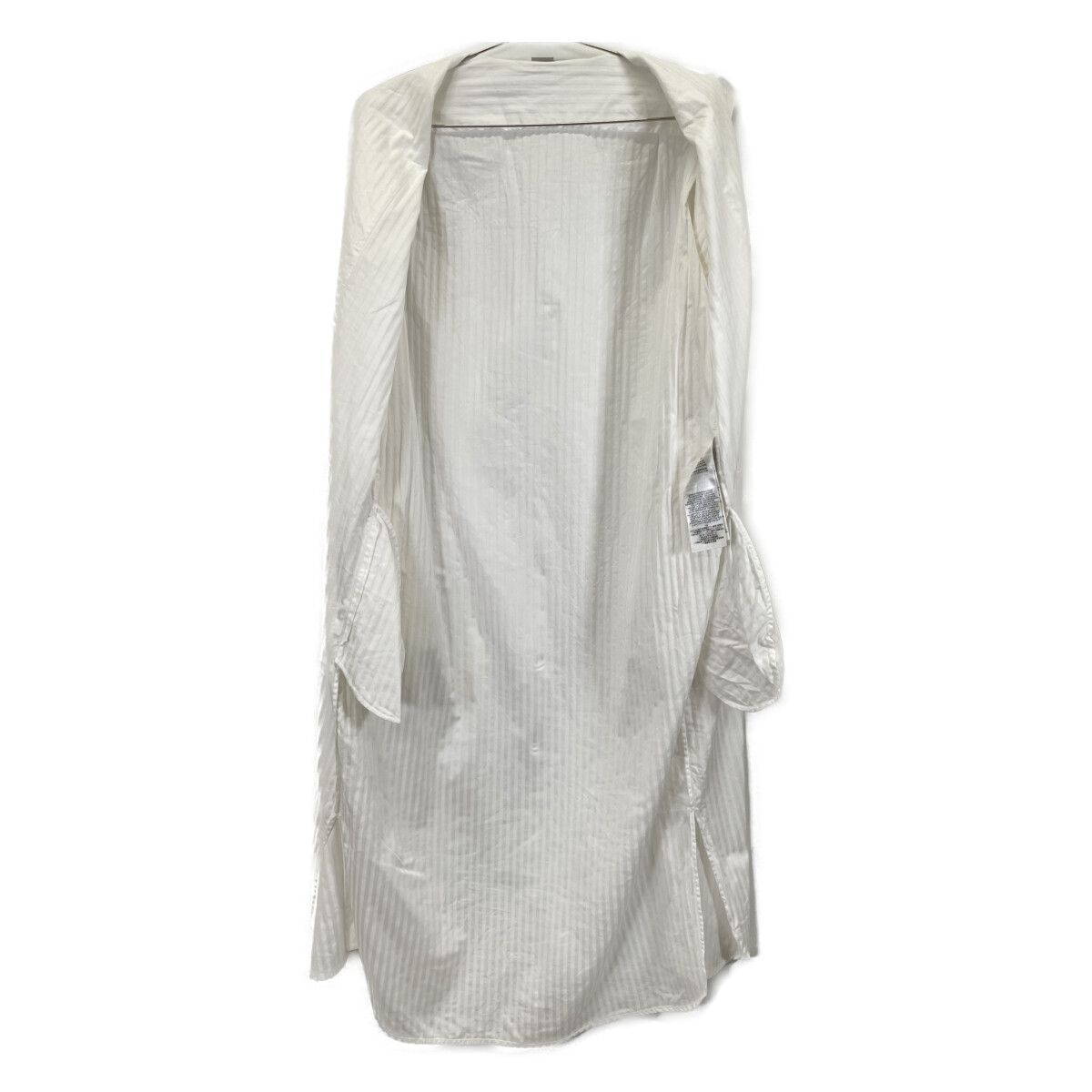 ﾎﾜｲﾄ ﾉｰｶﾗｰ