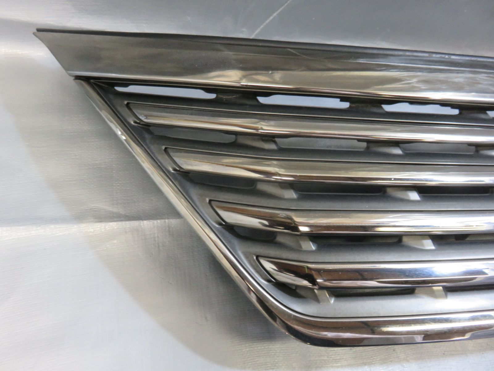 20ヴェルファイア 未使用純正フロントグリル トヨタ純正品フロント