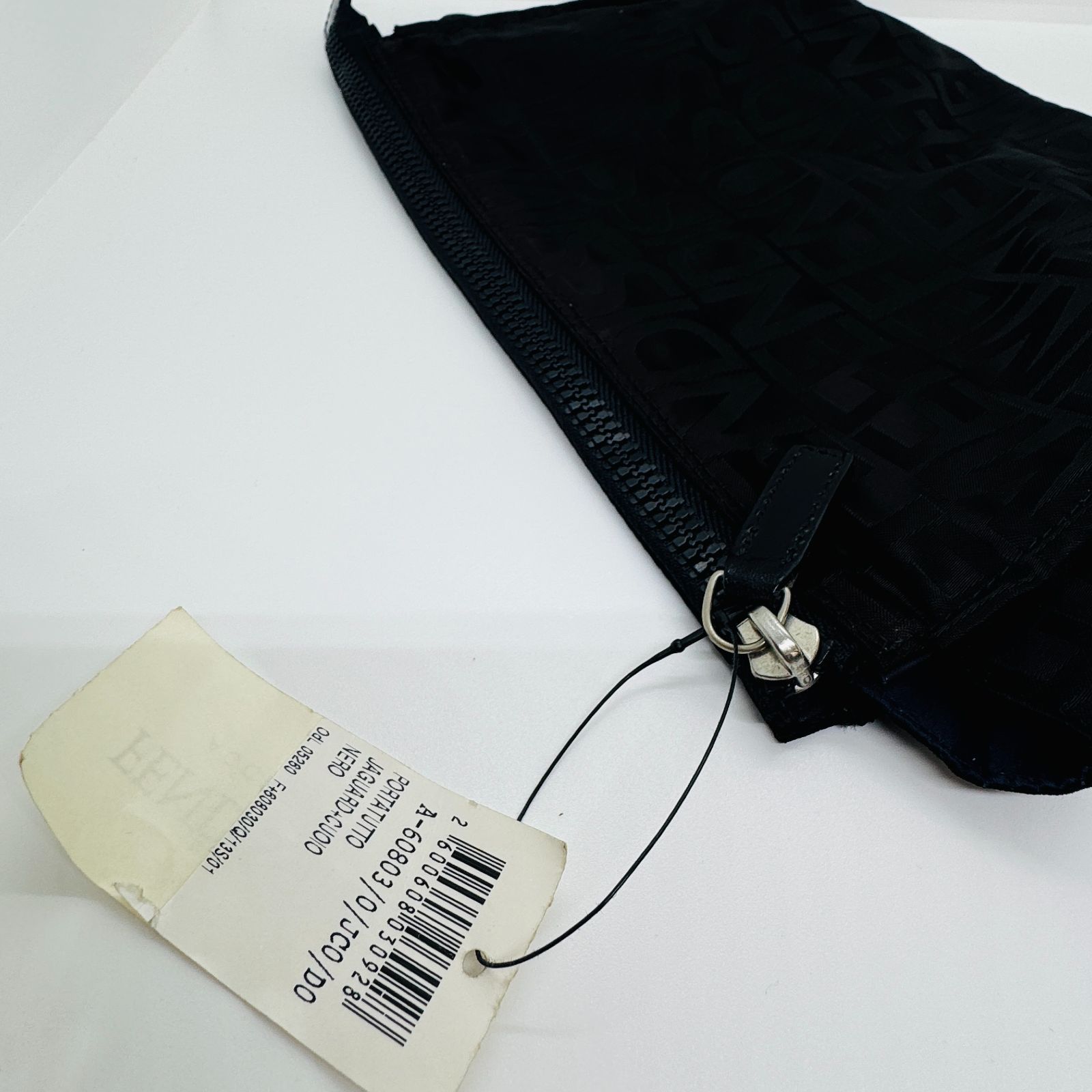 FENDI ブラック ナイロン ポーチ S【タグ付き/保管品】FENDIDDIME フェンディシメ ポーチ