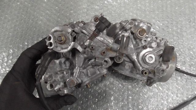 ♠ V-TWIN