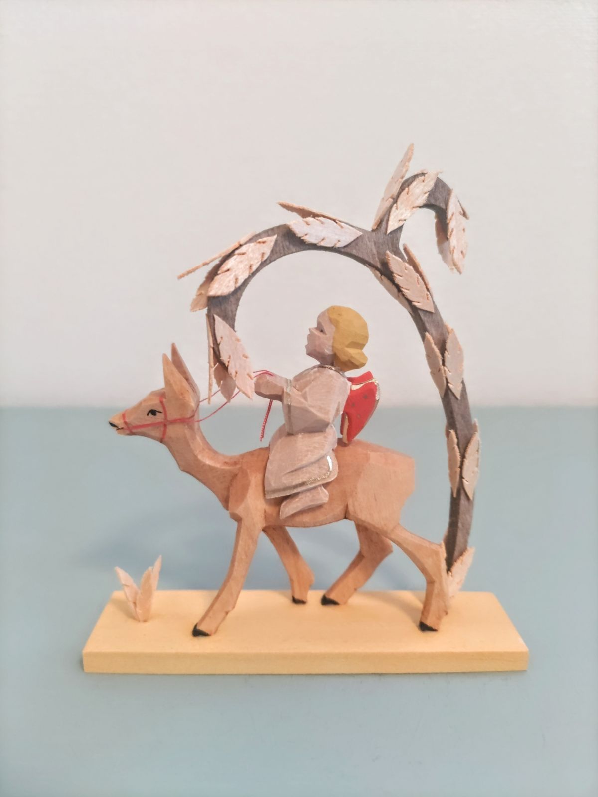 エルツ　ヘルビッヒ工房　木製人形（鹿に乗る天使） 新 モデルハンドメイド・手芸 - エルツ ヘルビッヒ工房 木製人形