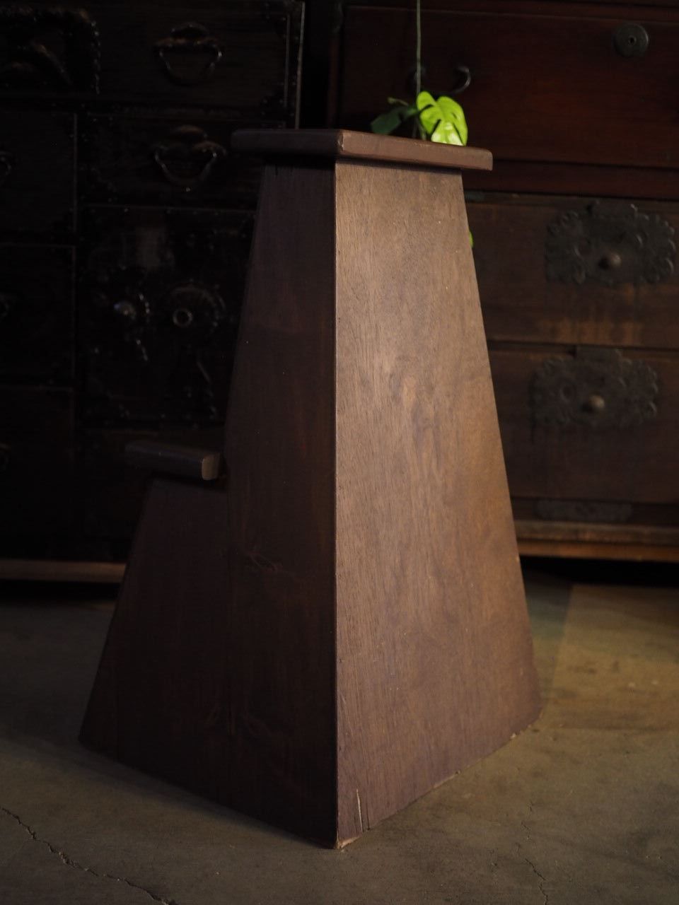 昭和レトロな踏み台 昭和中期 古録展 品番F4499 MARWIL-DEMENAGEMENTS_CH