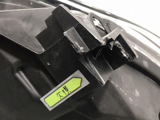 C-HR/CHR Gグレード ZYX10/NGX10/NGX50 純正 前期 左 ヘッド C-HR/CHR Gグレード ZYX10/NGX10/NGX50 純正 前期 左 ヘッド