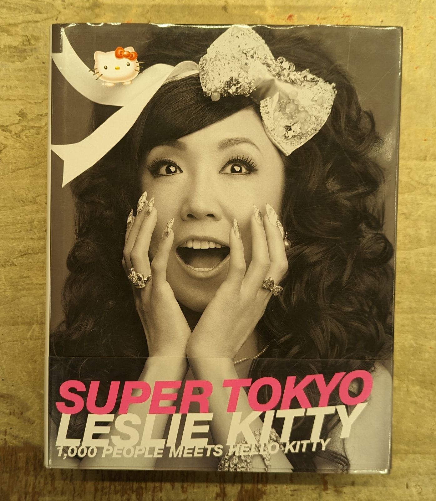 SUPER TOKYO LESLIE KITTY　レスリー・キー　1000部限定 SUPER TOKYO LESLIE KITTY レスリー・キー 1000部限定 - メルカリ