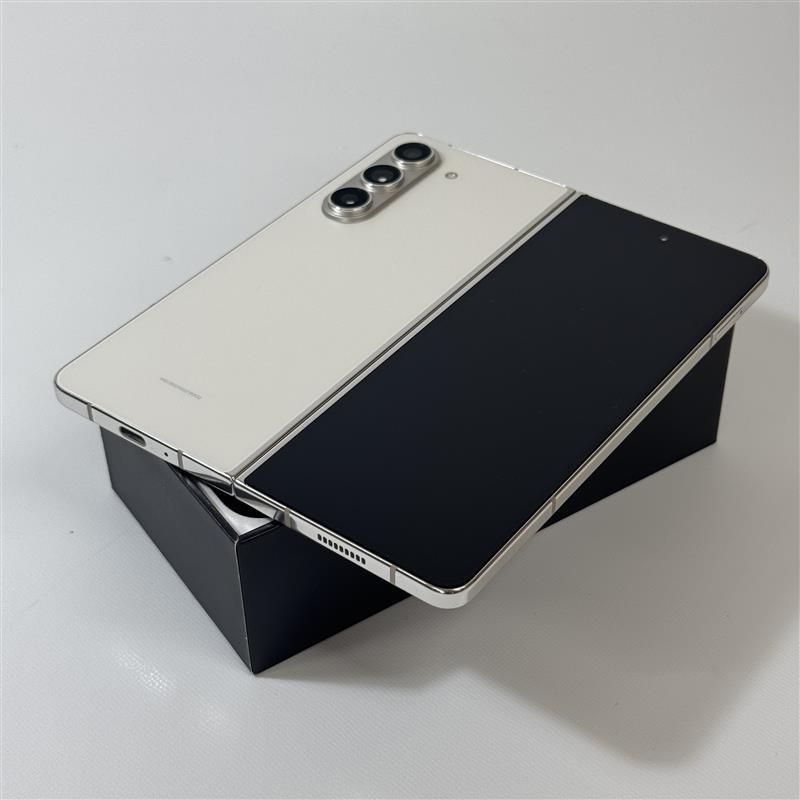 【美品】Galaxy Z Fold5 256GB｜SIMフリー Galaxy Z Fold5｜価格比較・SIMフリー・最新情報 - 価格.com