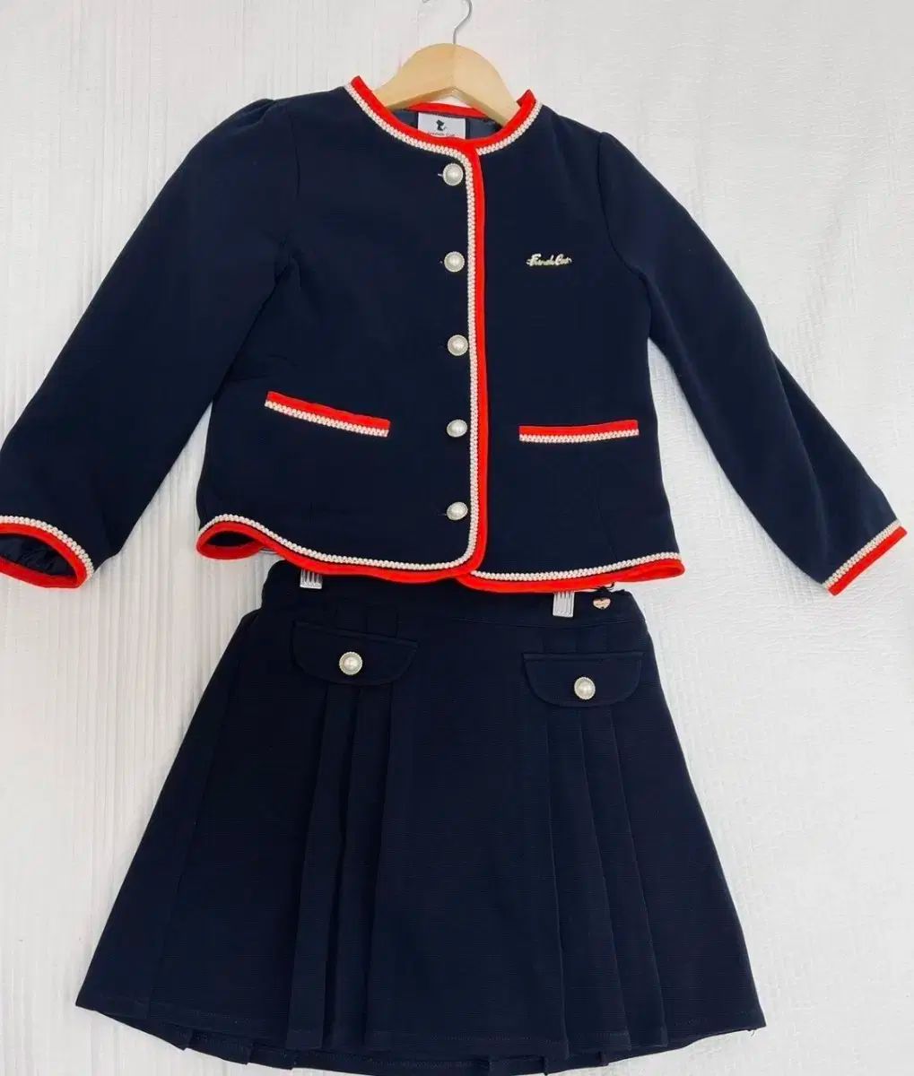 フレンチキャット 女児 ジャケットスカート セットアップ 145