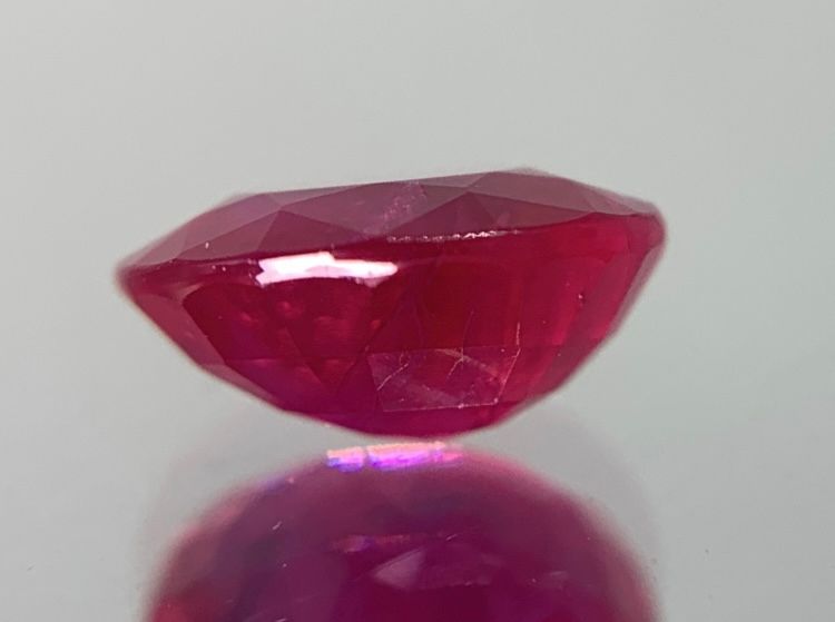 GIA宝石鑑別書付き