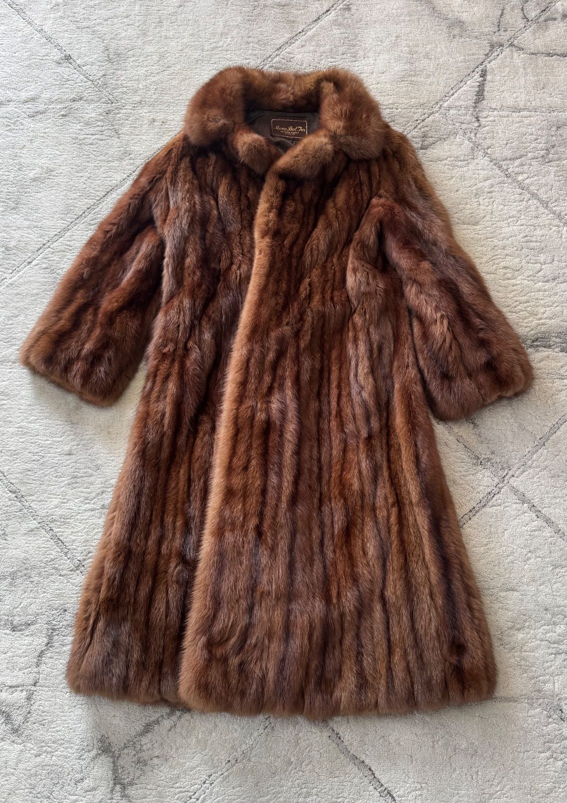 美品　MOON BAT(ムーンバット)ブラウンファーミンク ロングコート MOONBAT（毛皮/ファーコート）のフリマアイテム一覧