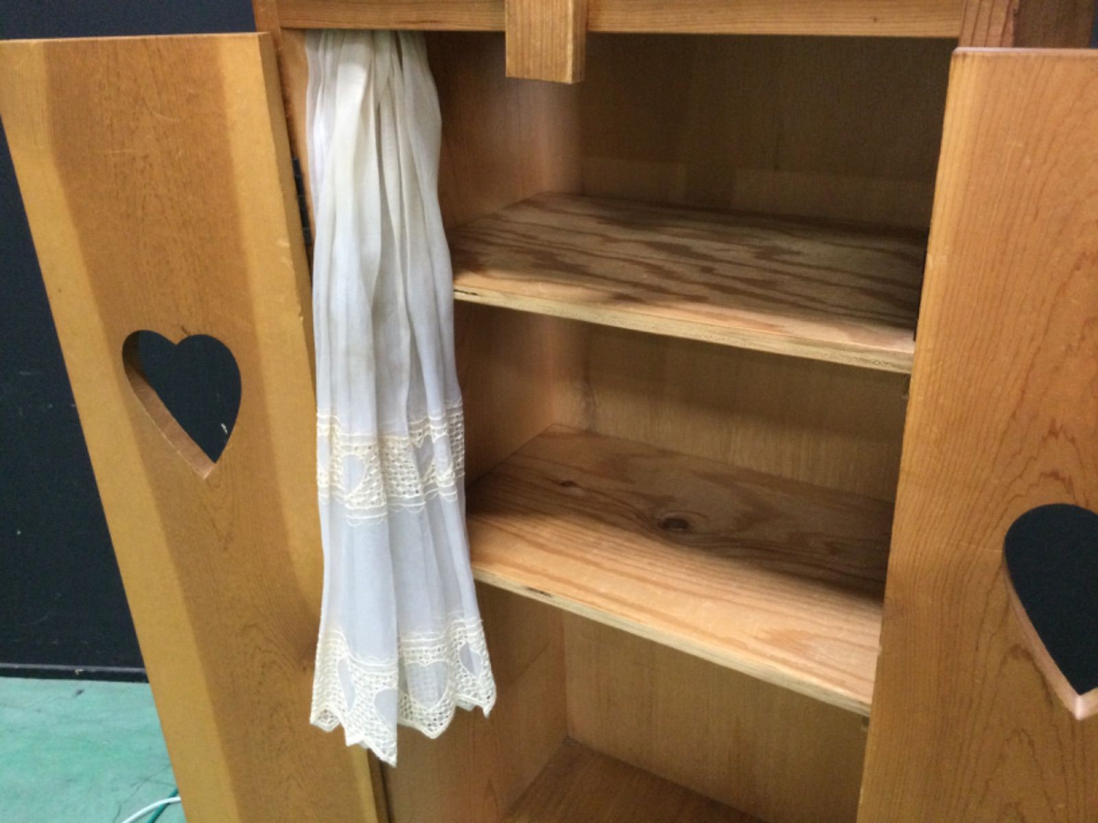 カントリー家具 木製ハート型 キャビネット アメリカンカントリー 収納