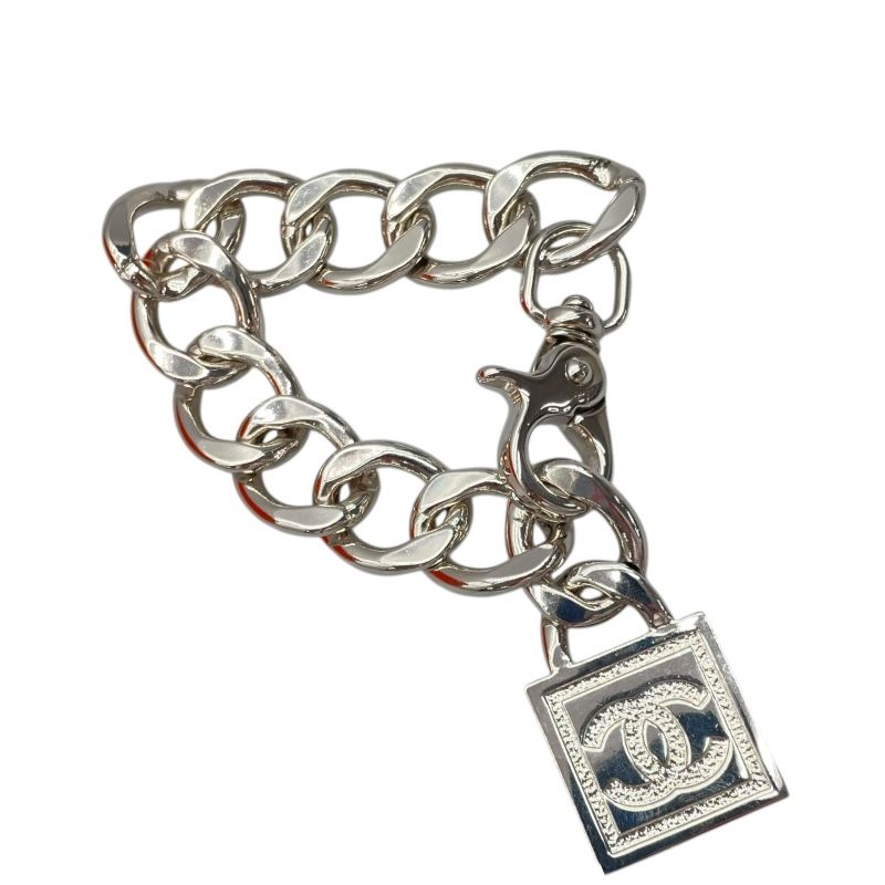 シャネル CHANEL ココマーク スクエアプレート ブレスレット シルバー メタル アクセサリー