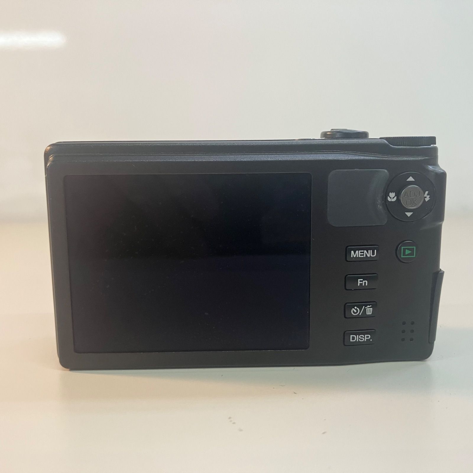 GI2【現状品】RICOH CX4 デジタルカメラ デジカメ 動作未確認 - メルカリ